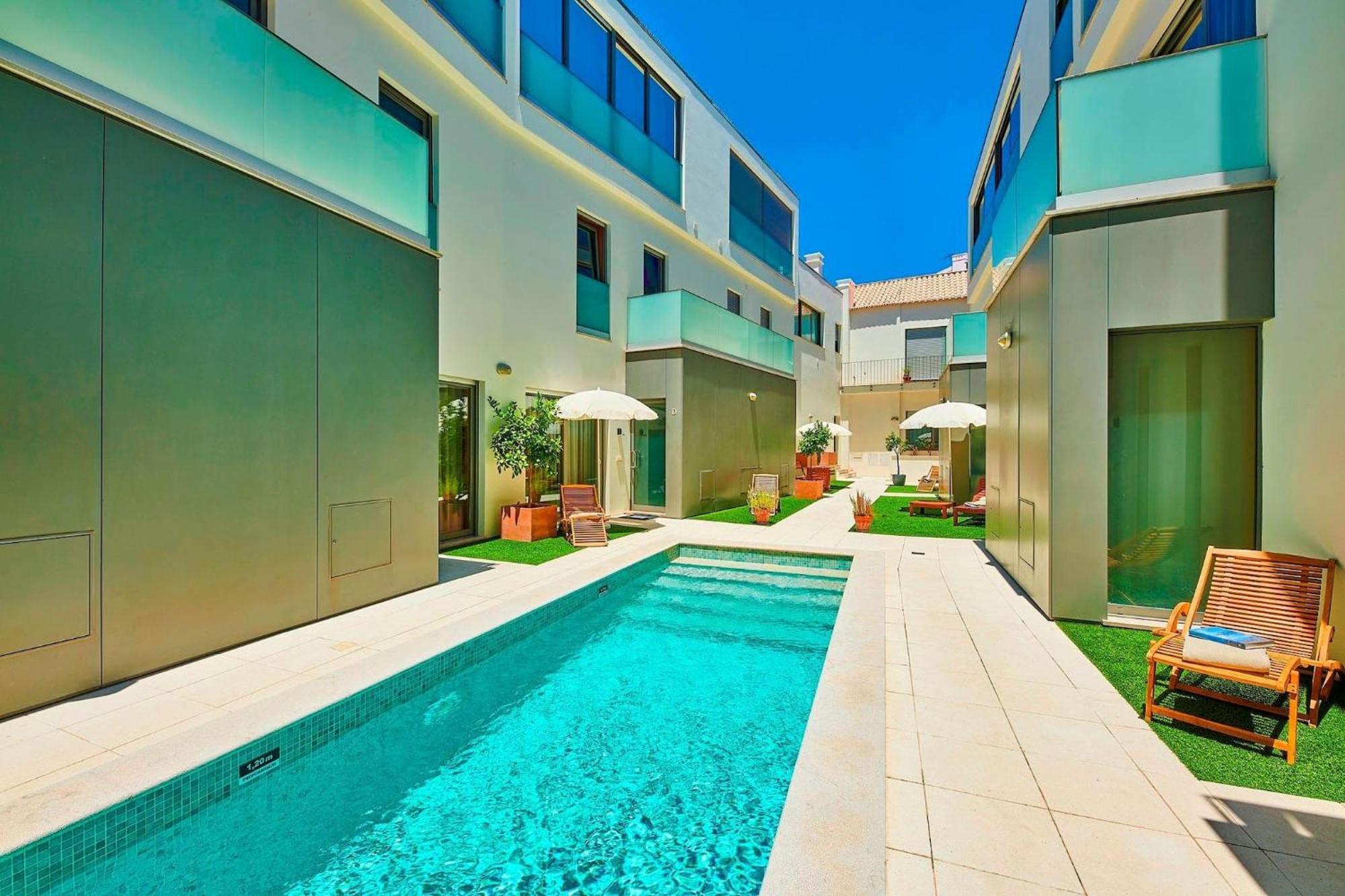 Beautiful Town Centre Townhouse With Shared Pool Βίλα Ταβίρα Εξωτερικό φωτογραφία